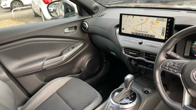 Nissan Juke 1.6 Hybrid N-Connecta 5dr Auto Hybrid Hatchback